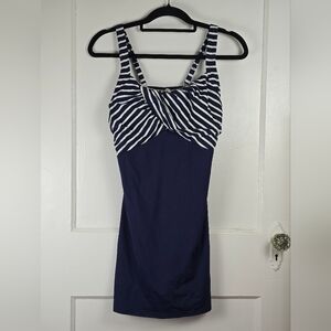 Land's End Underwire Swim Dress Size 6